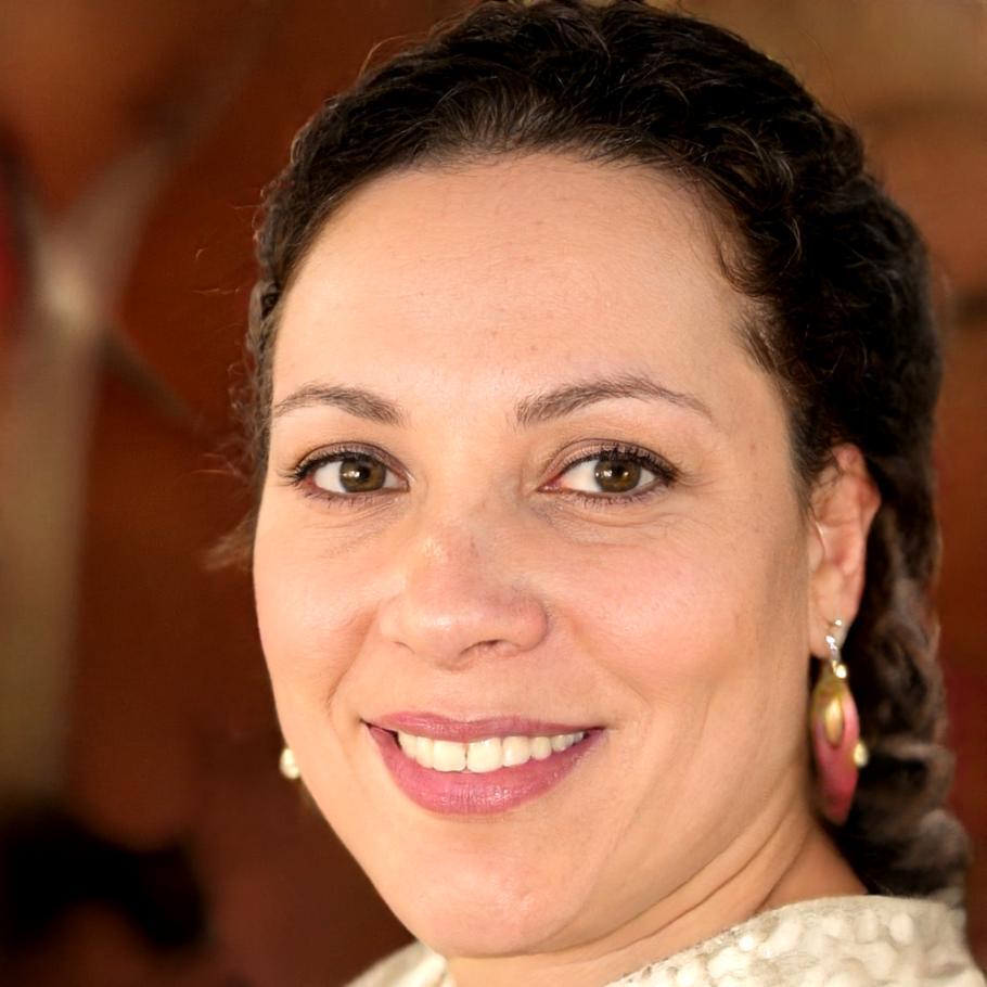 Consultora Sénior em Finanças